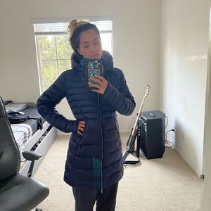 Lululemon Down Jacket, iridescent blue 💎 size 6
